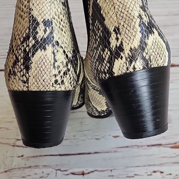 SAM EDELMAN Western Styled Snake Patterned Ankle Boots Size 7 - Picture 6 of 9